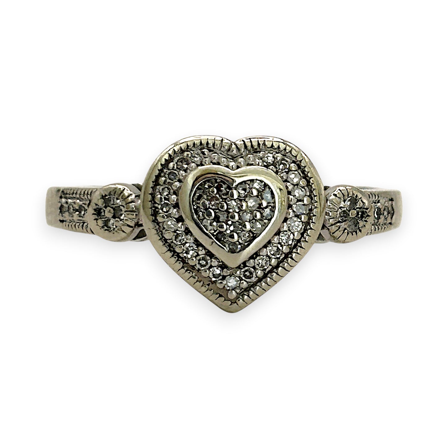 NZGD | 10ct White Gold Michael Hill Ring Valuation $2,700 - Snowlight Diamond Heart
