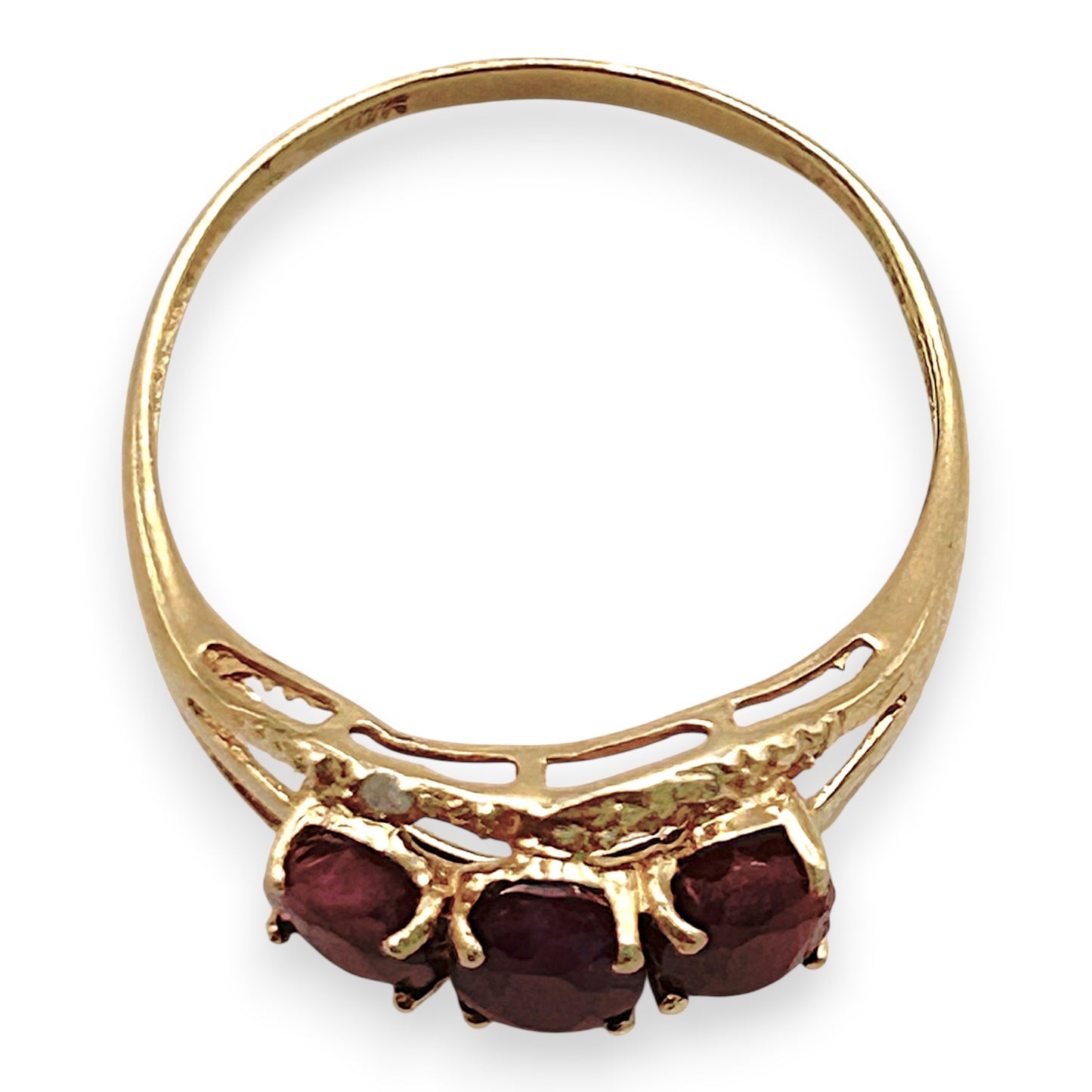NZGD | 10ct Gold Rosefire Trio Vintage Ruby Ring Size N
