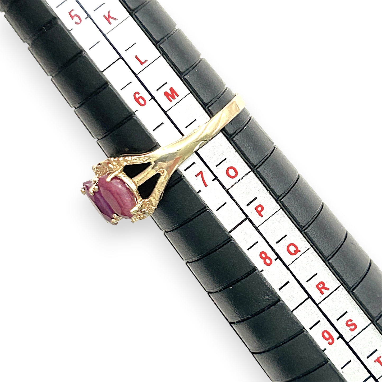 NZGD | 10ct Gold Rosefire Trio Vintage Ruby Ring Size N