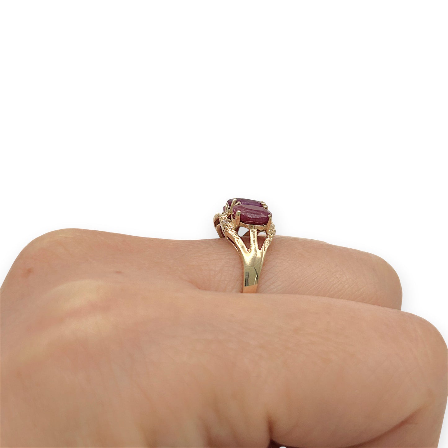 NZGD | 10ct Gold Rosefire Trio Vintage Ruby Ring Size N