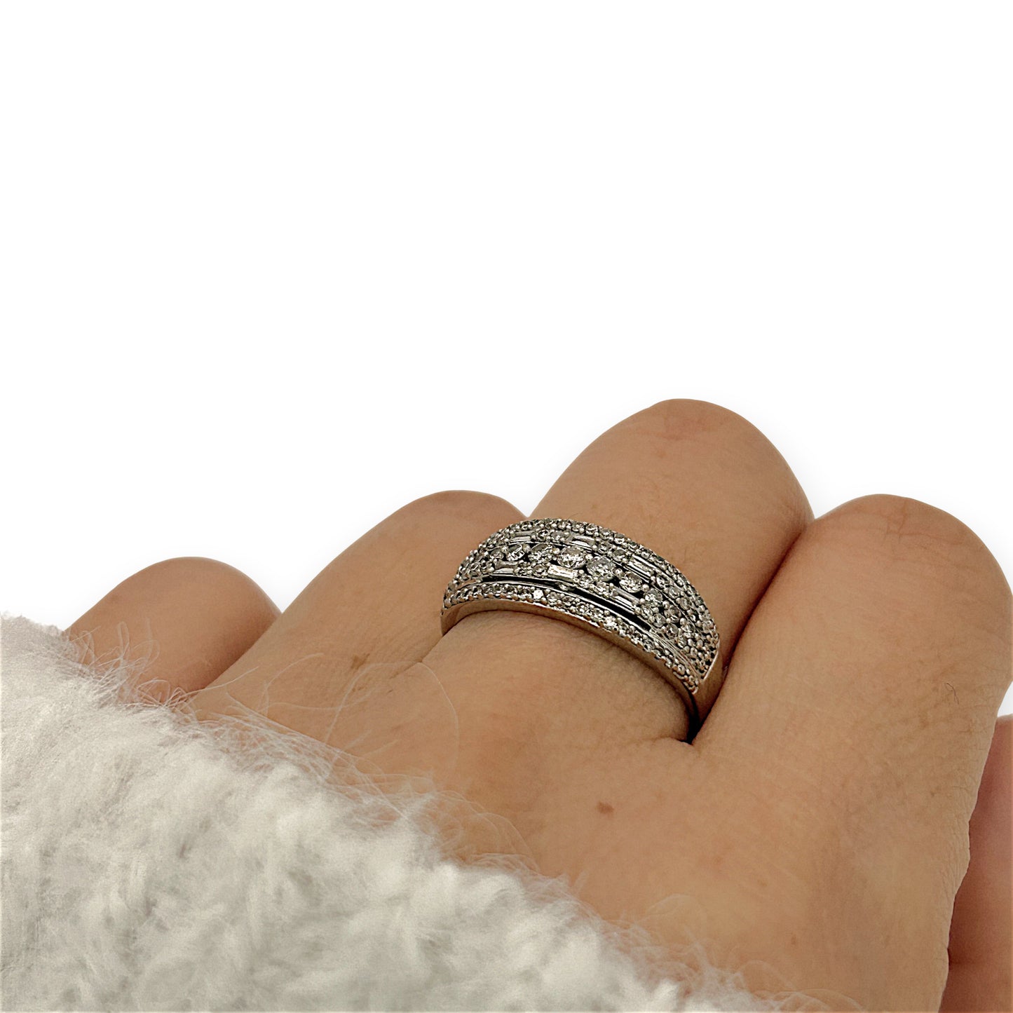 NZGD | 10ct W/Gold Michael Hill Ring Valuation $2,300-Celestial Rows Diamond Band