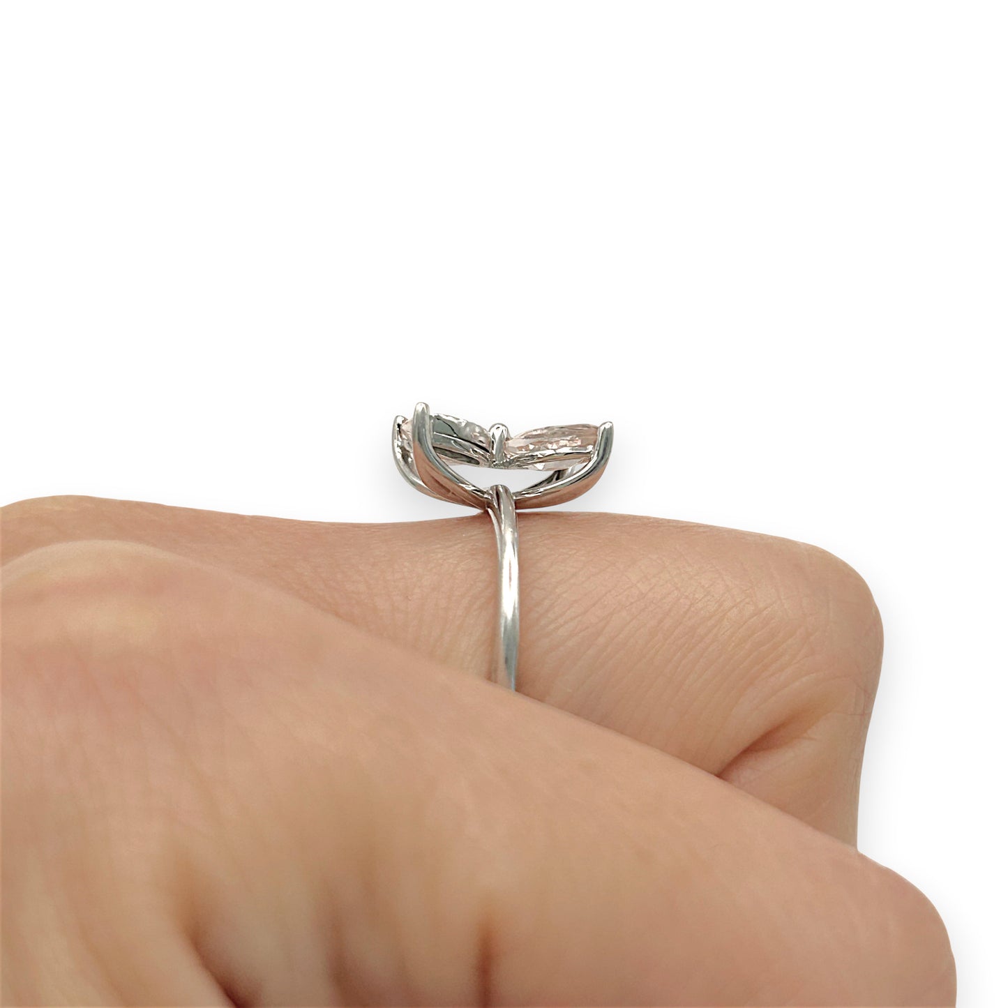 NZGD | 10ct Whtie Gold MICHAEL HILL Whispering Petal Diamond Ring Size O