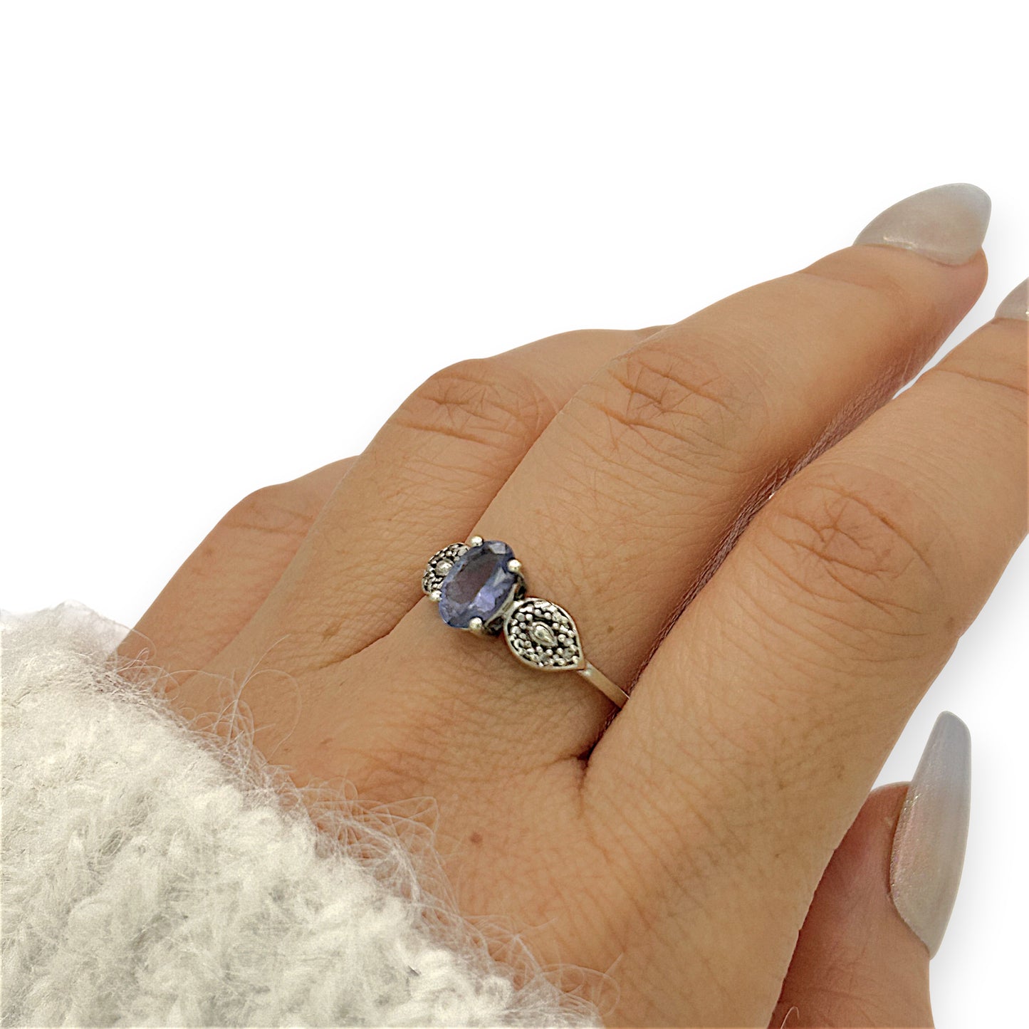 NZGD | 10ct Gold Frosted Indigo Elegance Ring Size N