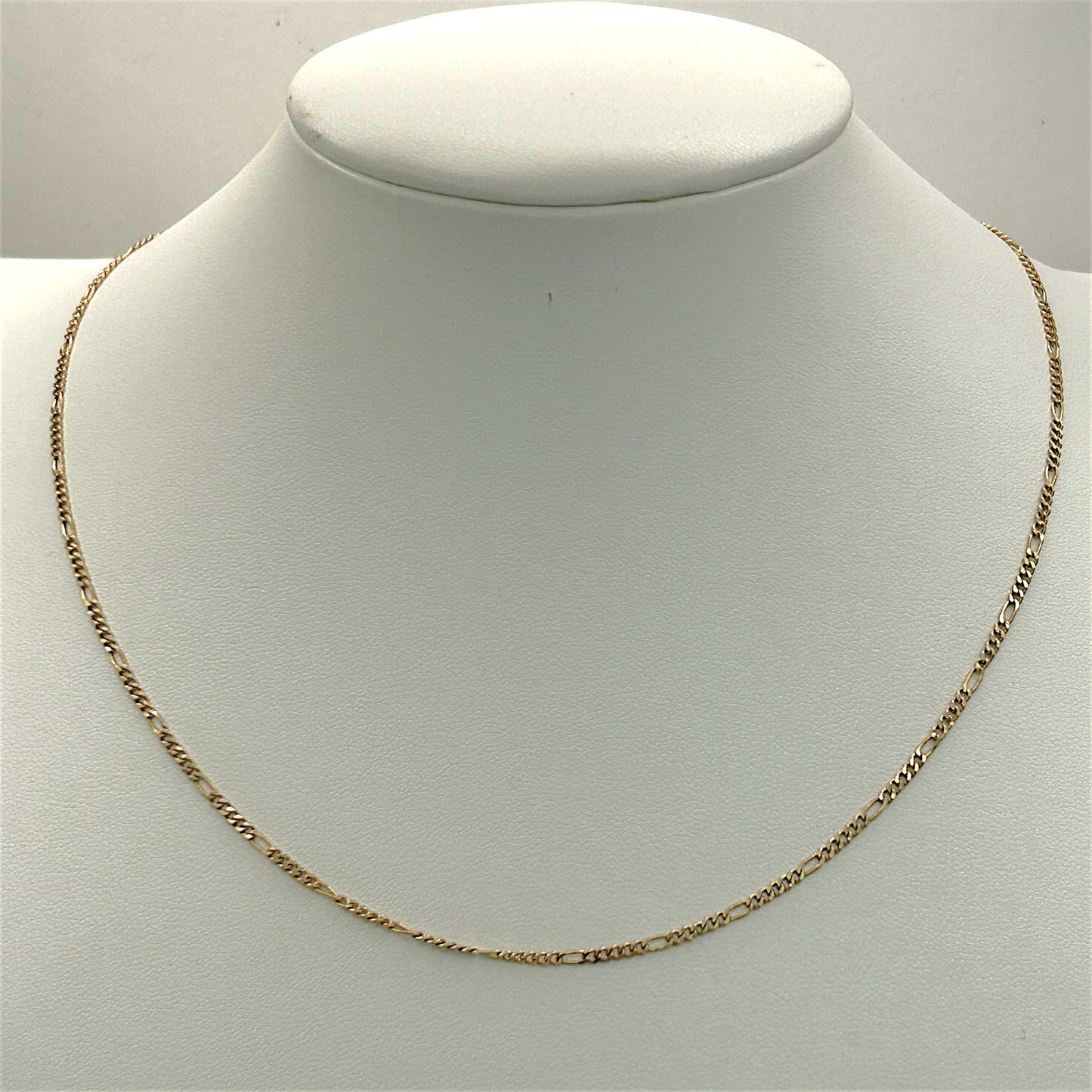 NZGD | 14ct Gold Minimalist Everyday Figaro Chain 45cm