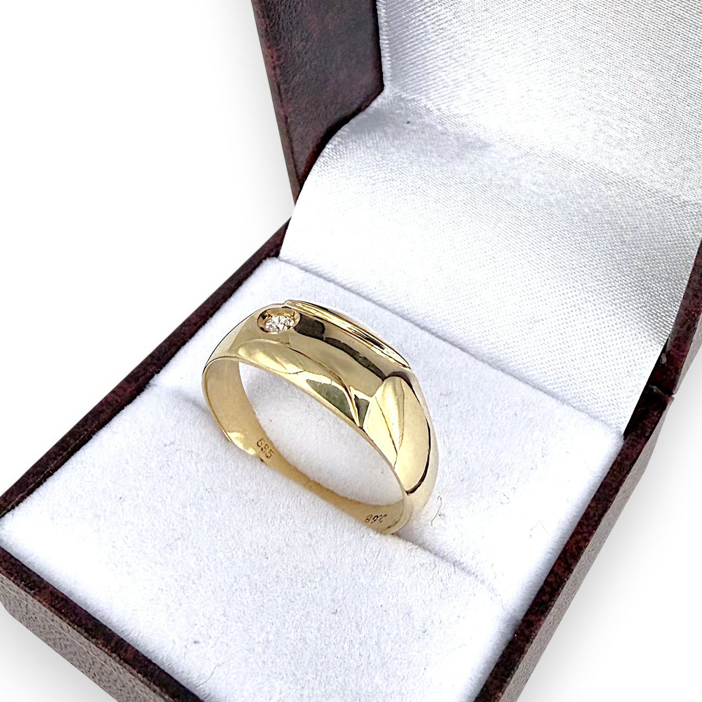 NZGD | 14ct Gold Golden Solitude CZ Band Ring Size U 1/2