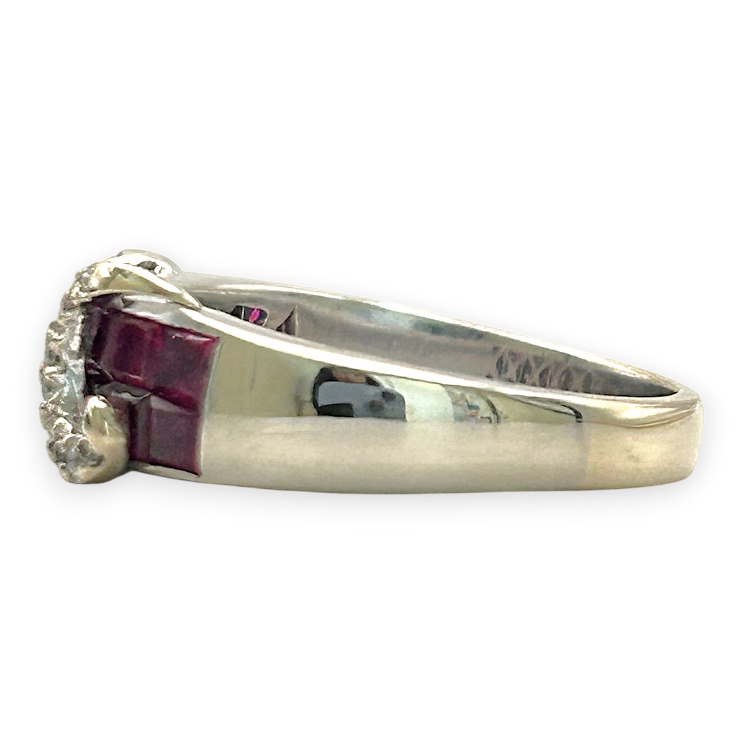 NZGD | 14ct White Gold Scarlet Monarch Ruby Ring Size M