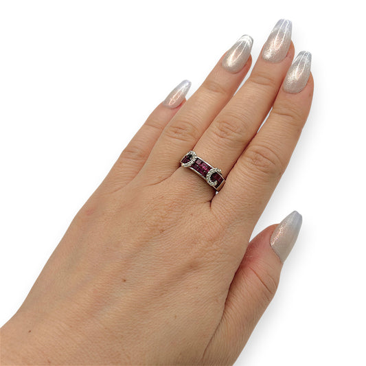 NZGD | 14ct White Gold Scarlet Monarch Ruby Ring Size M