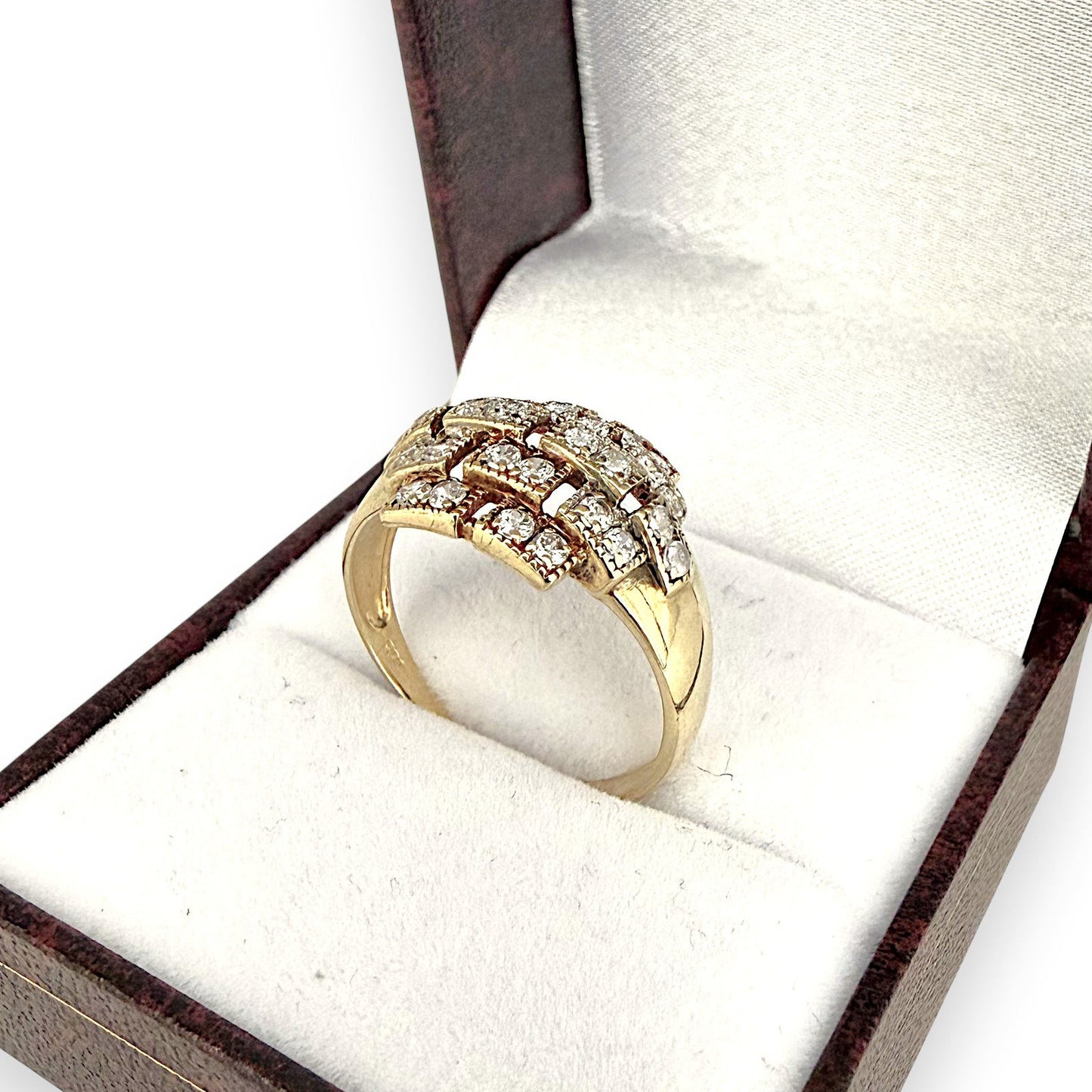 NZGD | 14ct Gold Majestic Lattice Ring Size Q