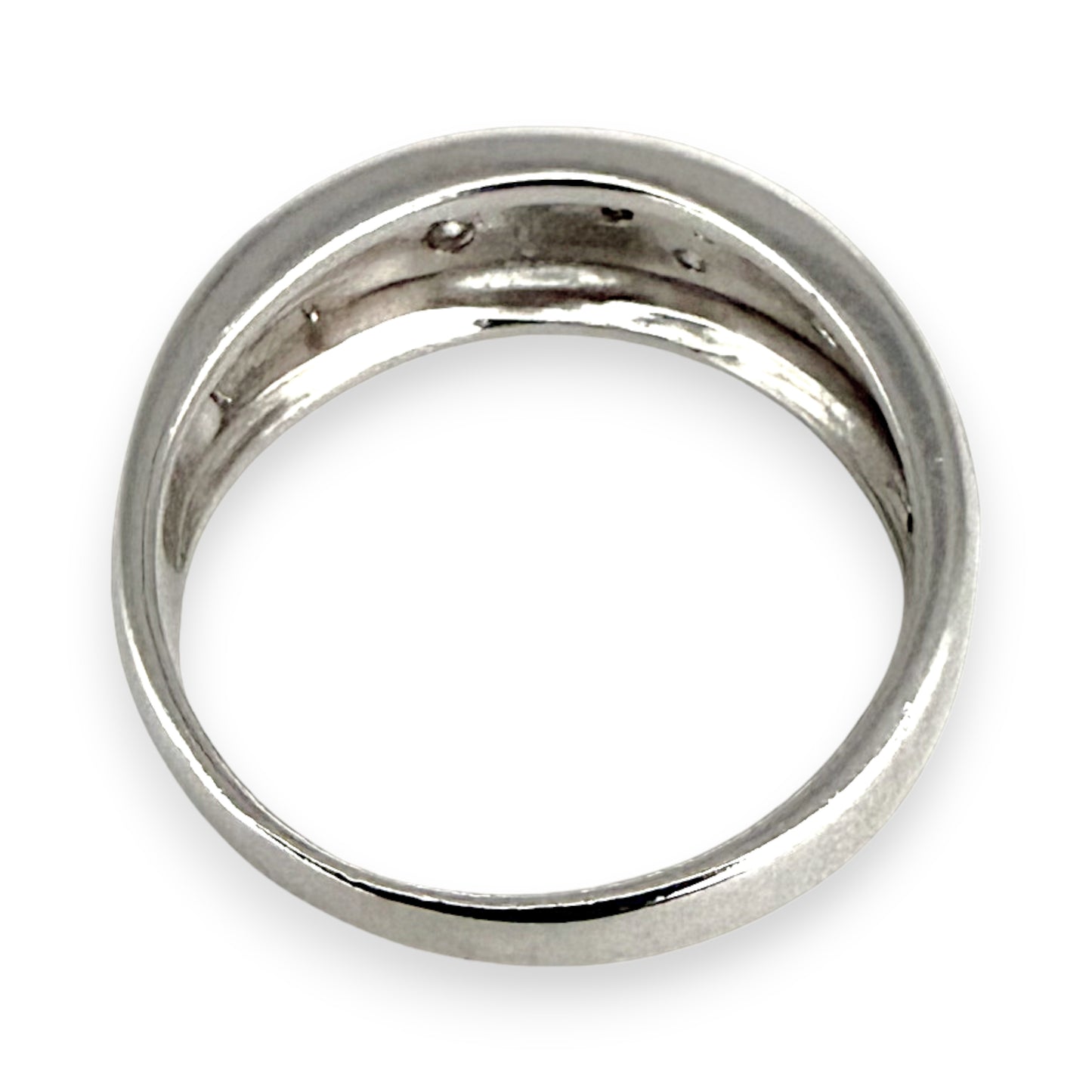 NZGD | 14ct White Gold Cascade Sparkle Band Ring Size O