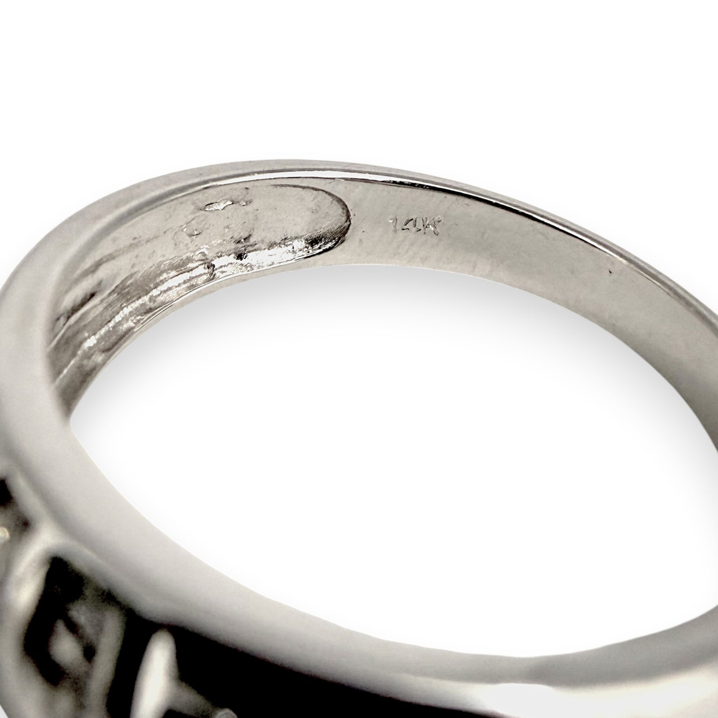 NZGD | 14ct White Gold Trilinear Diamond Band Ring Size S