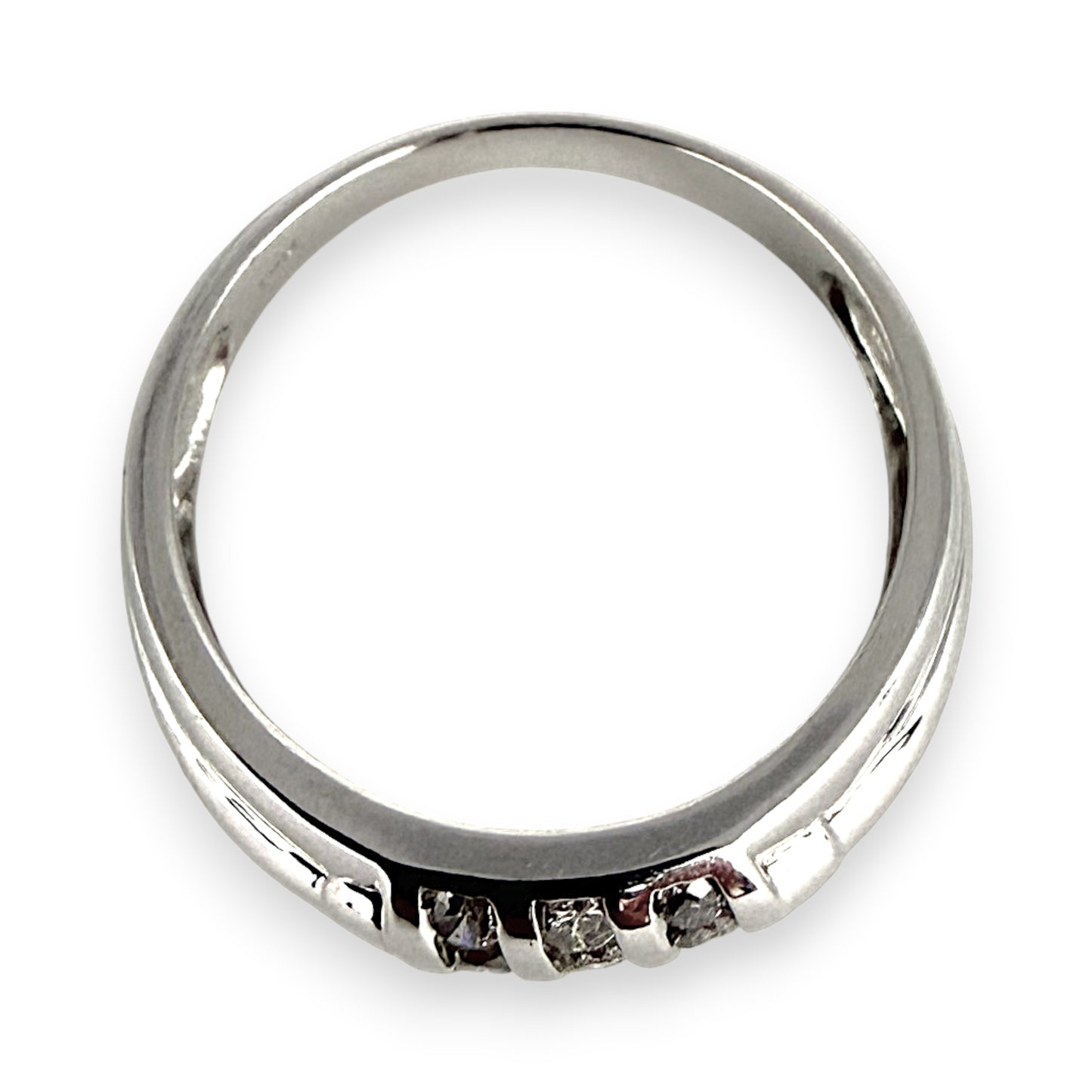 NZGD | 14ct White Gold Trilinear Diamond Band Ring Size S