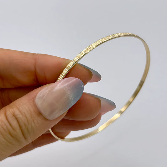 GOLD DEAL | 9kt Gold Tuscan Texture Bangle 66.0mm