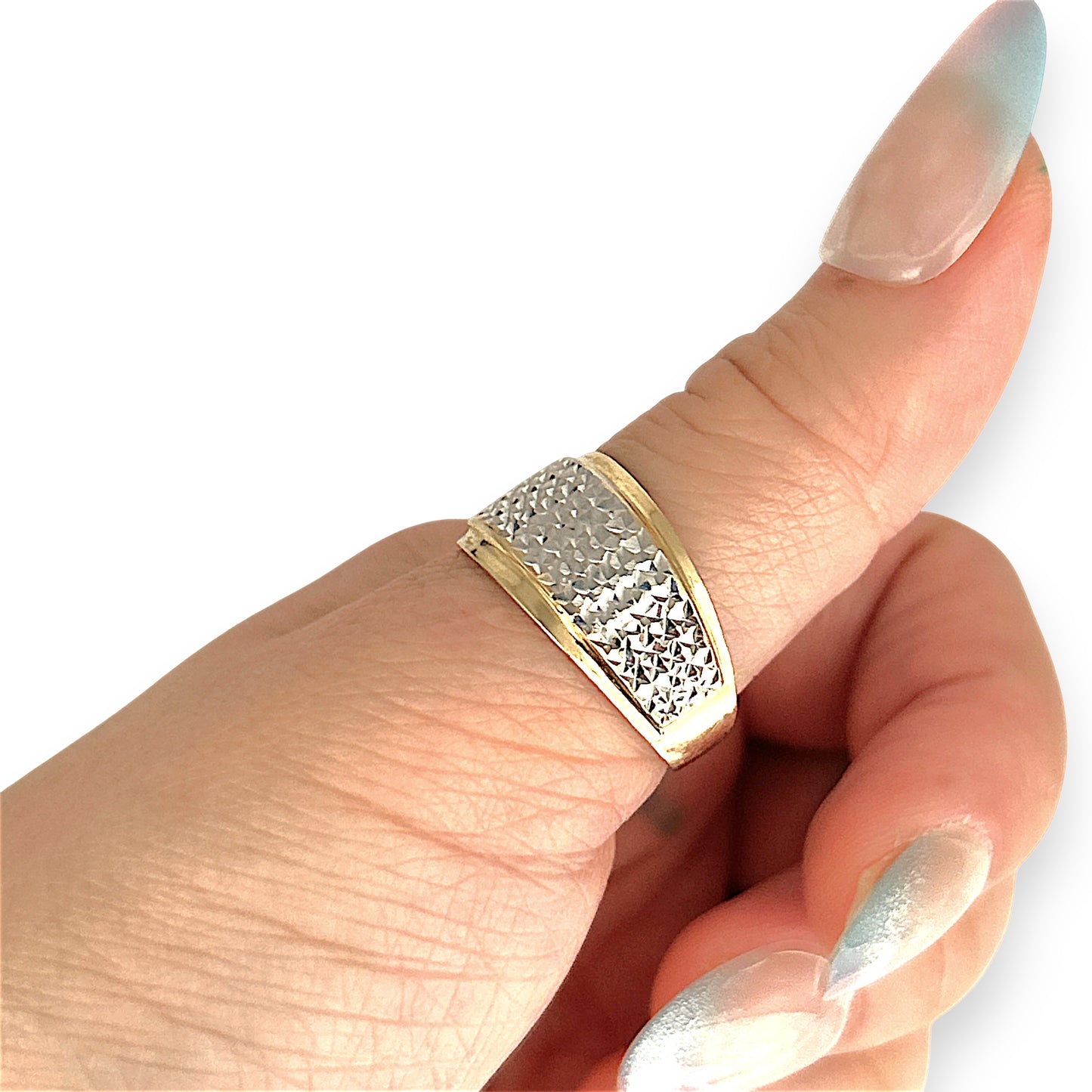 NZGD | 14ct Gold Two‑Tone Diamond‑Cut Band