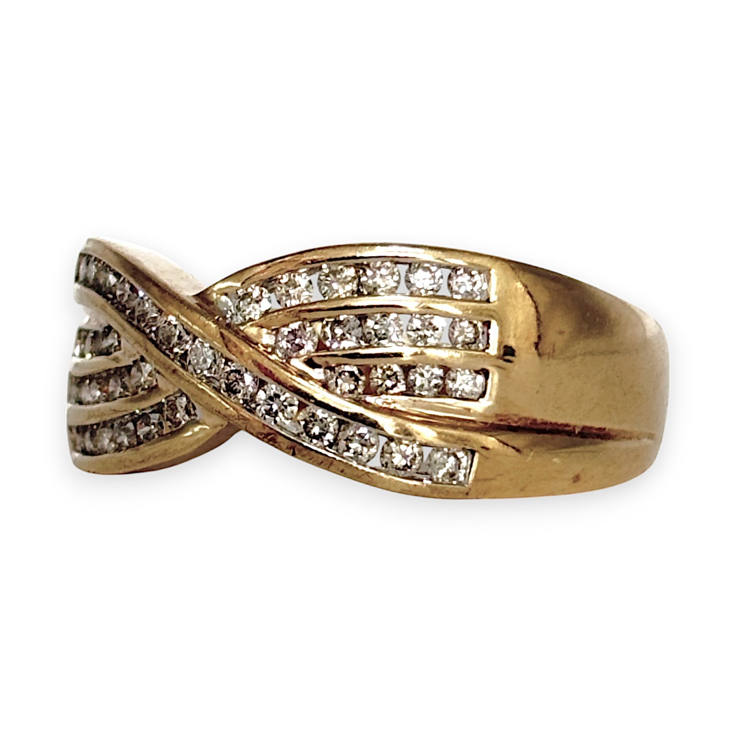 9ct Gold Series Channel Settings Diamond Ring Size Q, Valutaion $2,600. R # 276