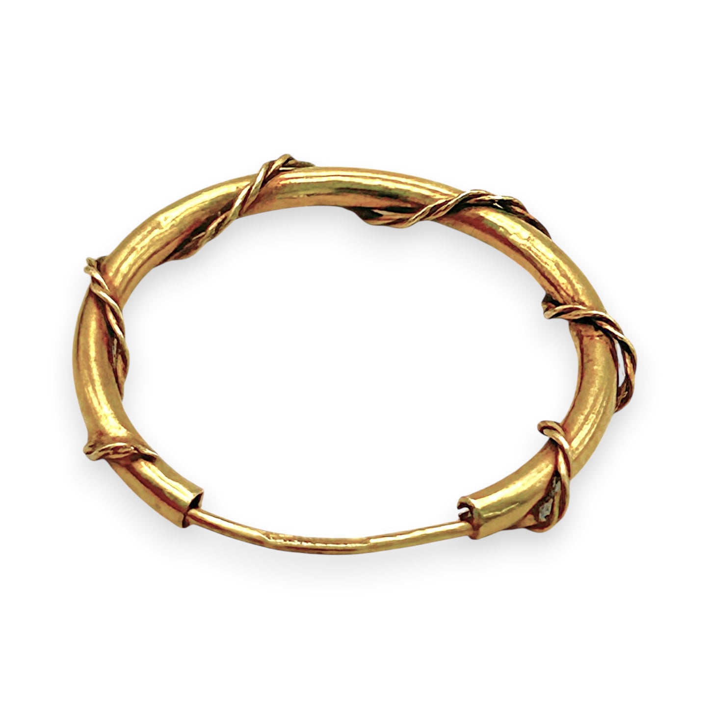 NZGD | 18ct Gold Vinelight Artisan Sleeper Earrings 19.2mm