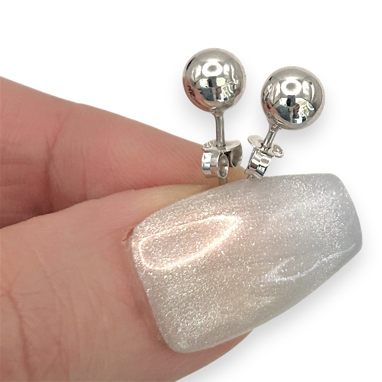 NZGD | 18ct White Gold Ball Stud Earrings 5.9mm