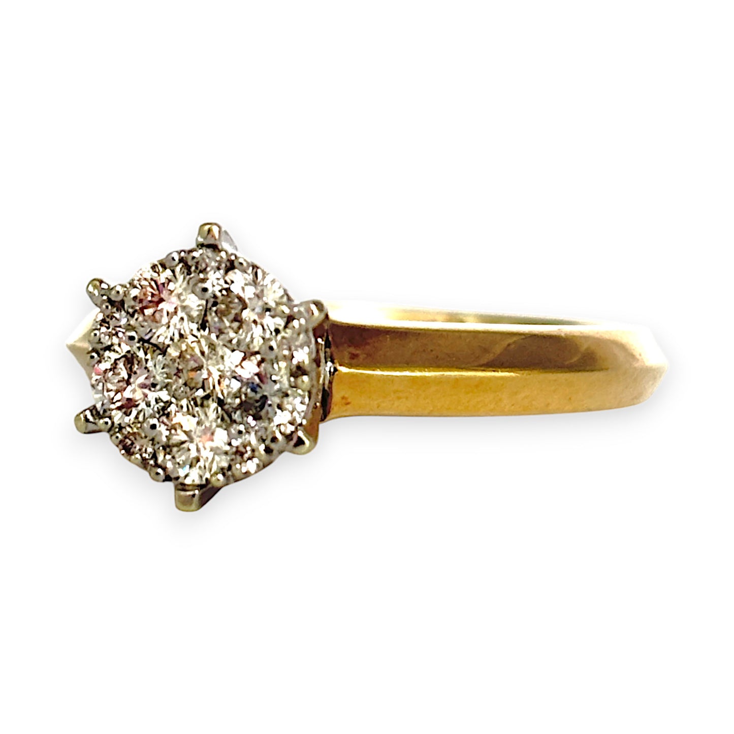 GOLD DEAL | FLASH SALE 9ct Gold Illusion Set Diamond Ring Size O Valuation $3,000