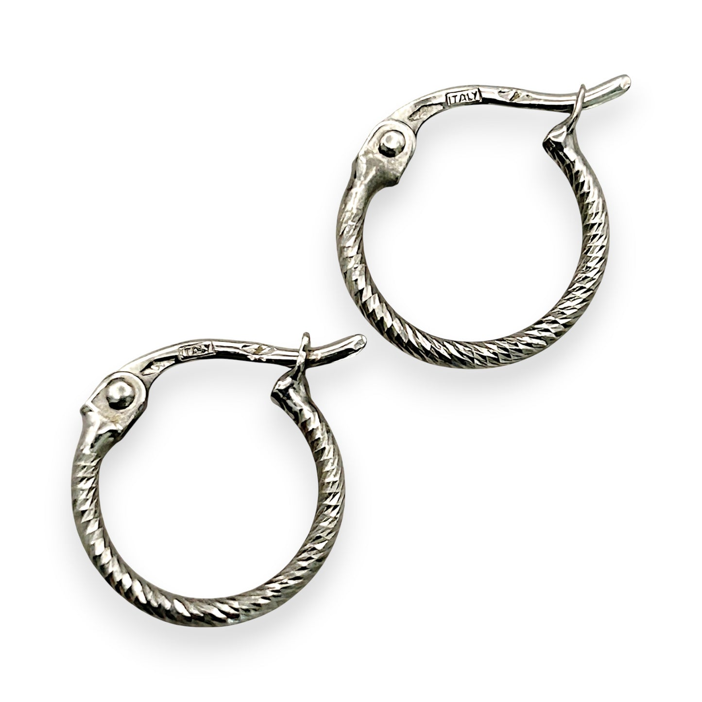 NZGD | 18ct White Gold Frostline Textured Hoop Earrings 13.4mm