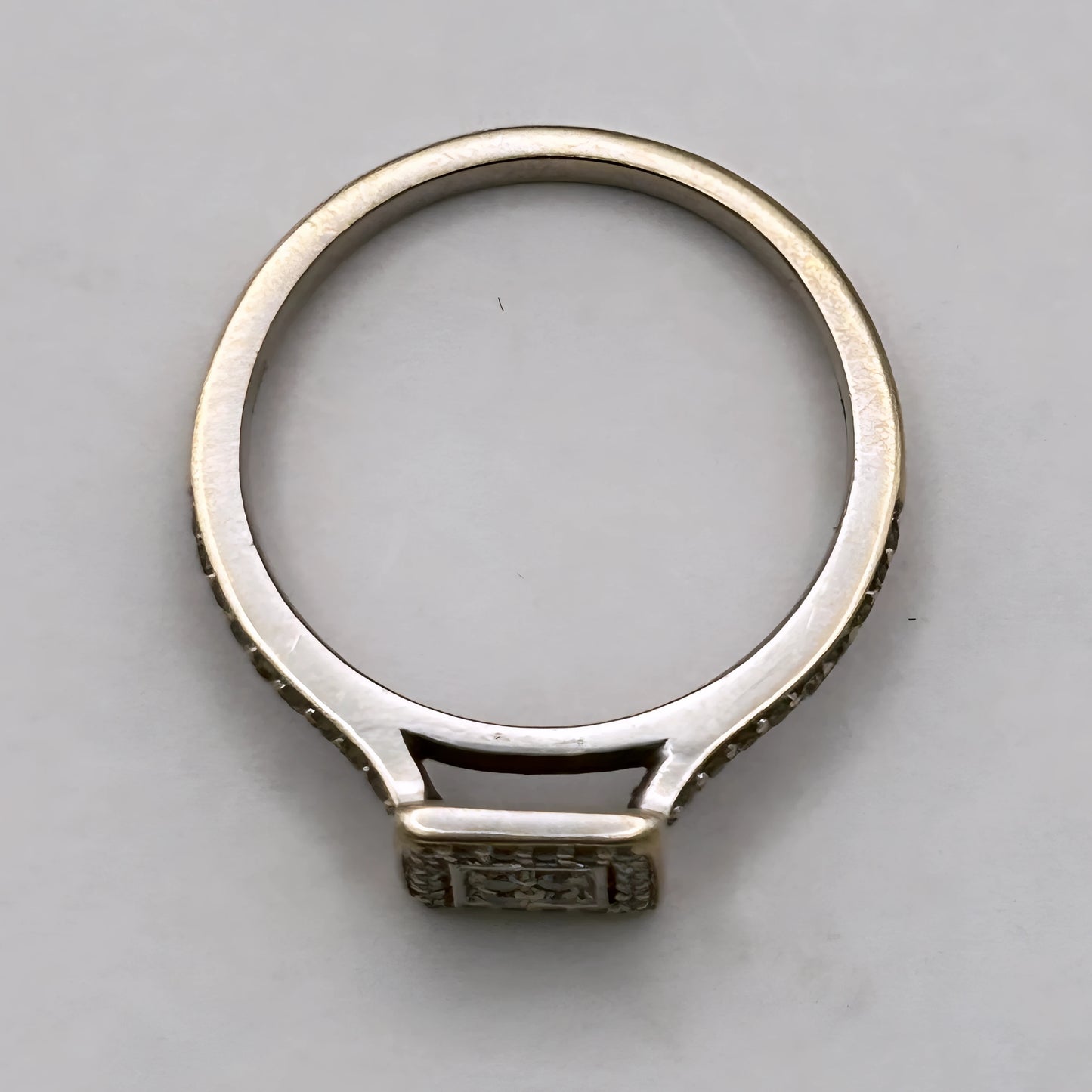 NZGD | 18ct Y/W Gold Radiant Square Diamond  Ring