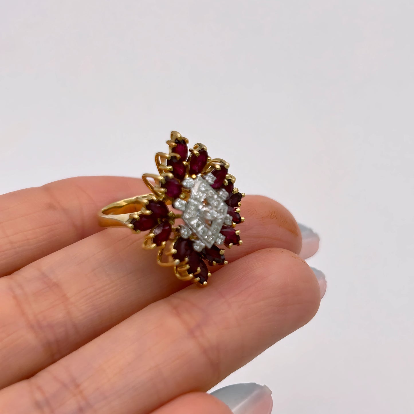 NZGD | 18ct Gold Golden Flame Ruby & Diamond Ring Valuation $5,100