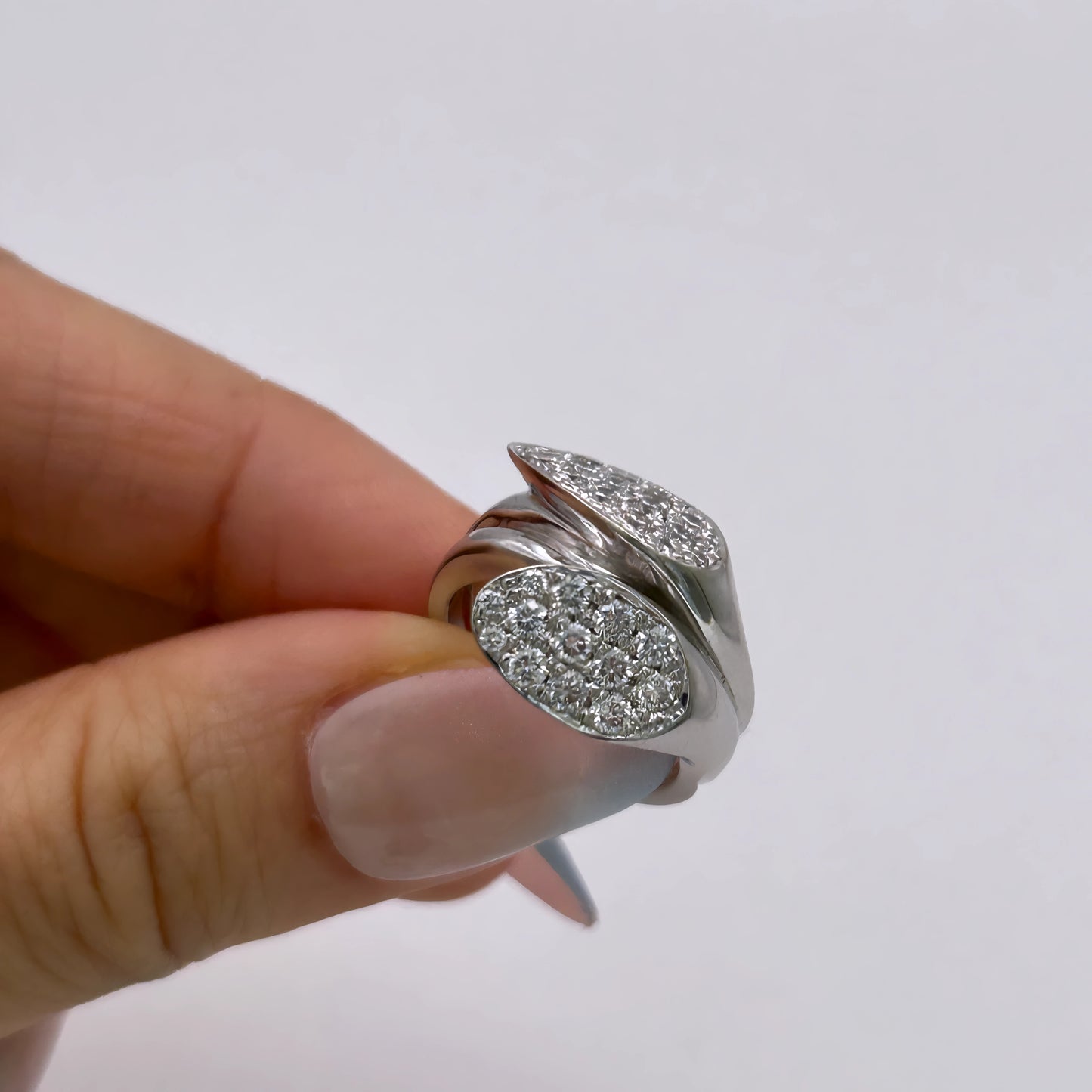 NZGD | 18ct White Gold Diamond Serenade Ring Valuation $11,500