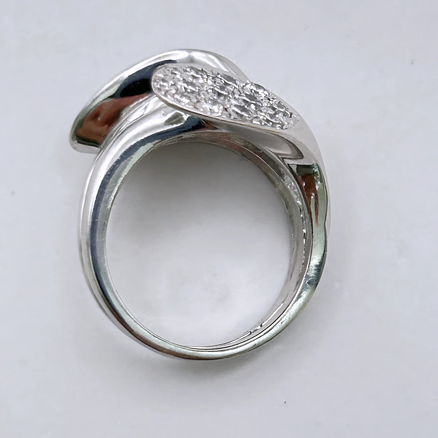 NZGD | 18ct White Gold Diamond Serenade Ring Valuation $11,500