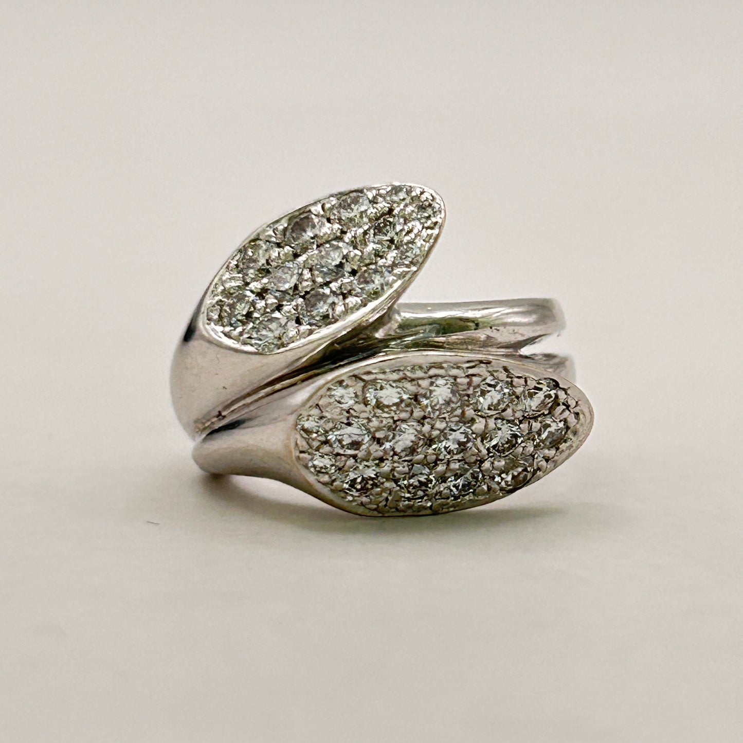 NZGD | 18ct White Gold Diamond Serenade Ring Valuation $11,500