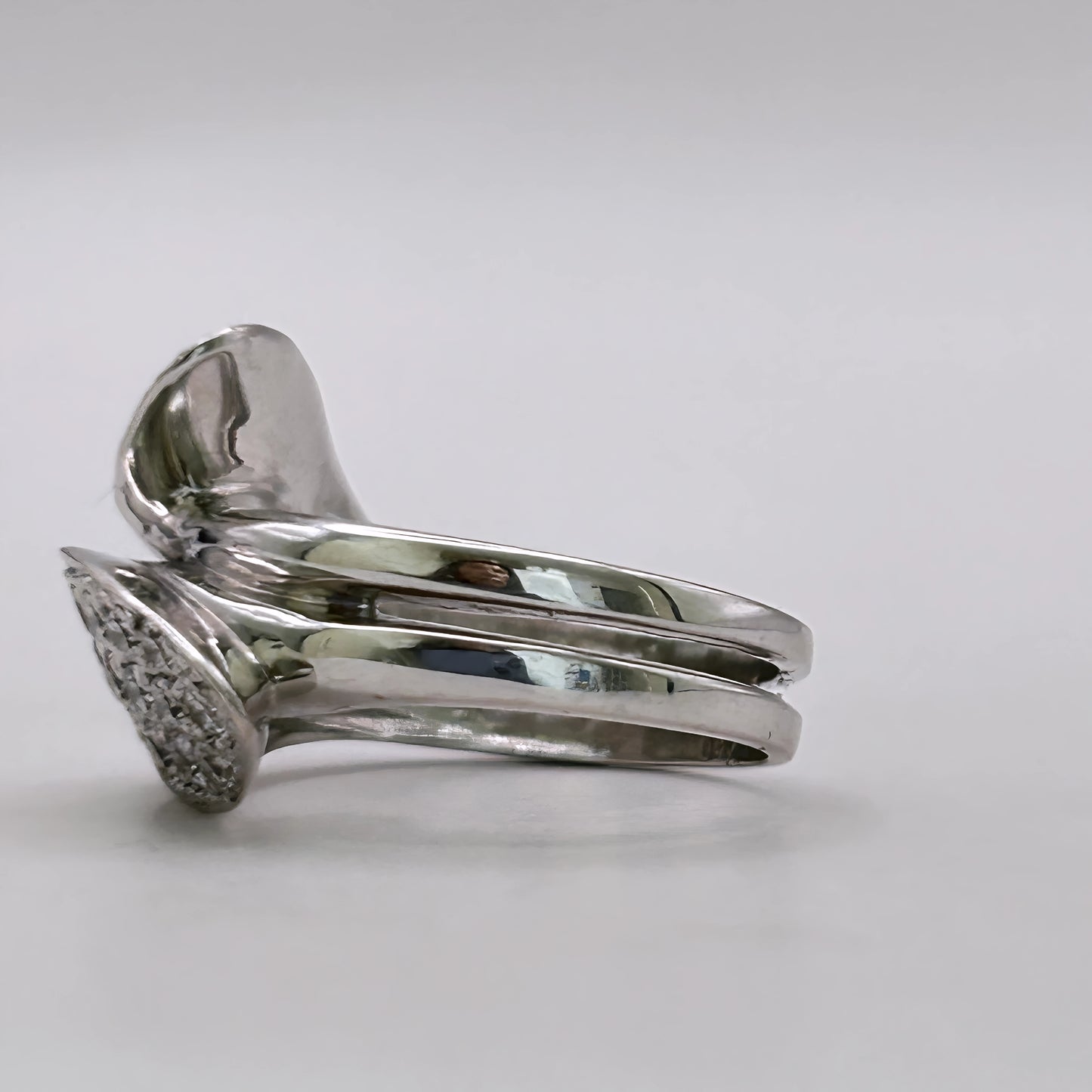 NZGD | 18ct White Gold Diamond Serenade Ring Valuation $11,500