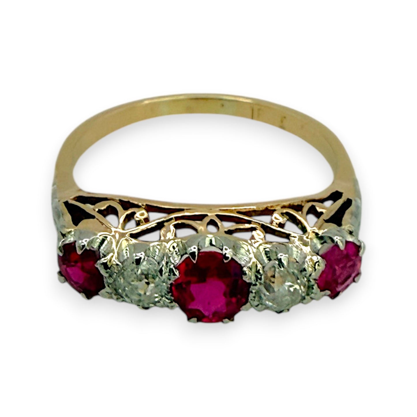 NZGD | 18ct Gold Scarlet Symphony Heirloom Ring Size P 1/2