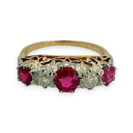 NZGD | 18ct Gold Scarlet Symphony Heirloom Ring Size P 1/2