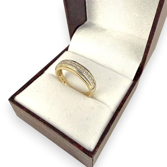 NZGD | 18ct Gold Eternal Prism of Light Ring Size O