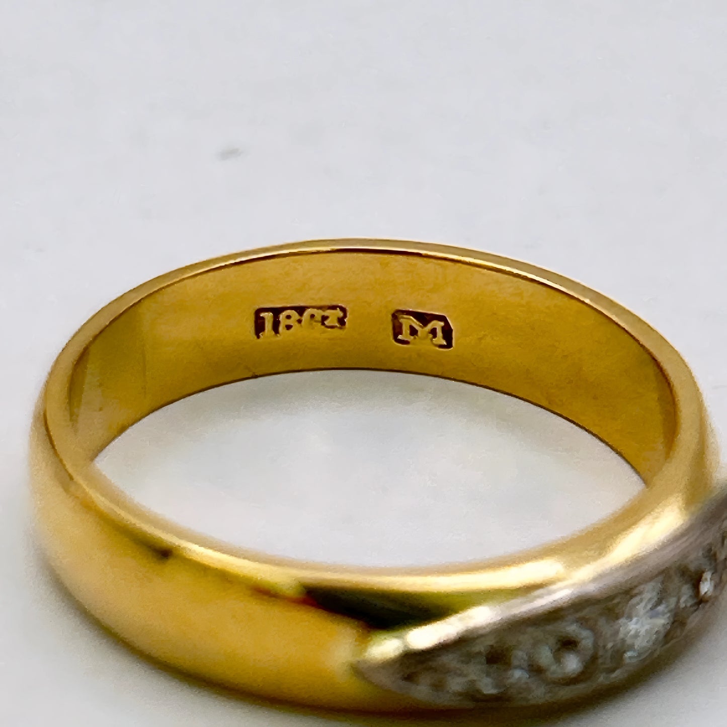 NZGD | 18ct Y/W Gold Dual‑Tone Diamond Heirloom Ring Valuation $6,600