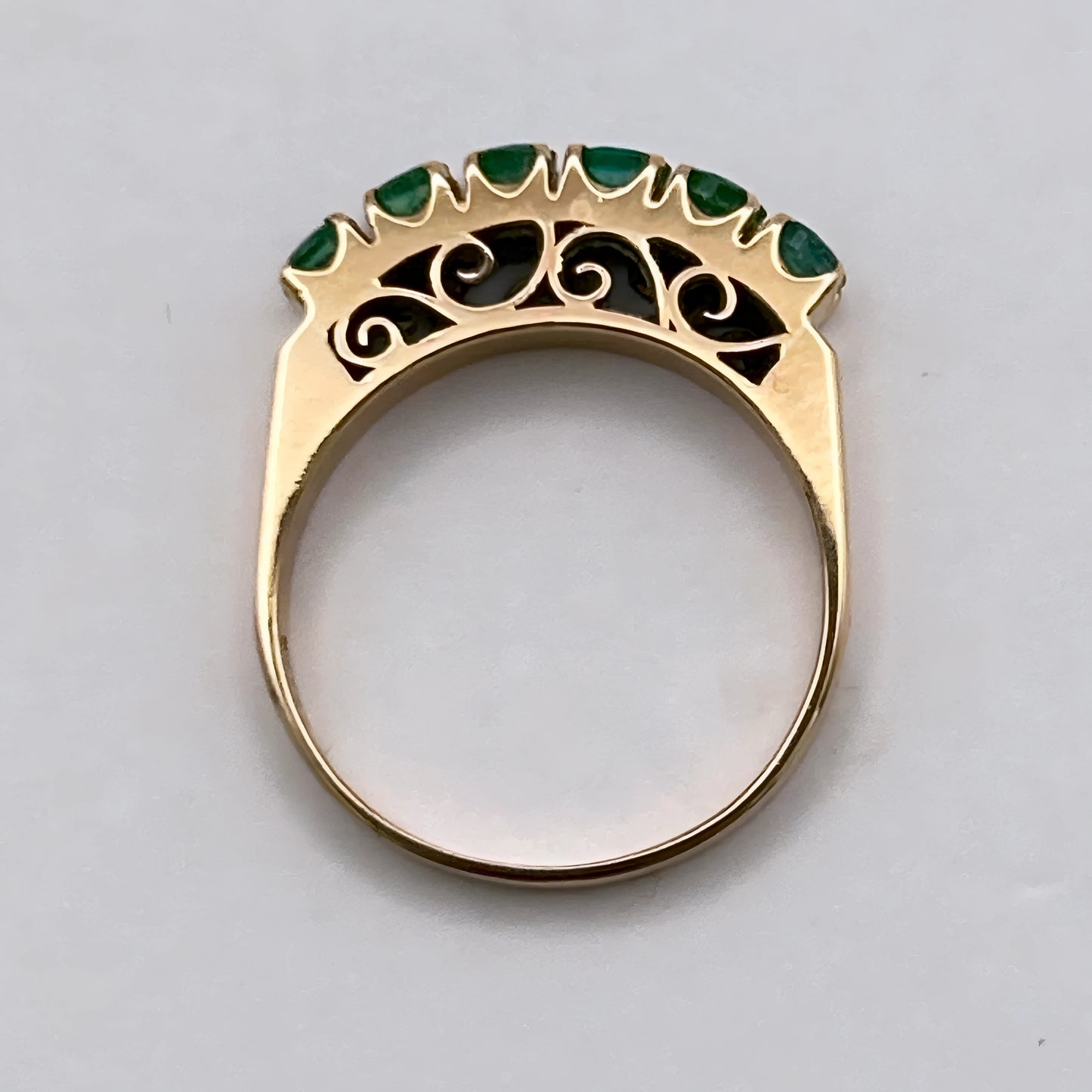 NZGD | 18ct Gold Emerald Horizon BandValuation $4,050