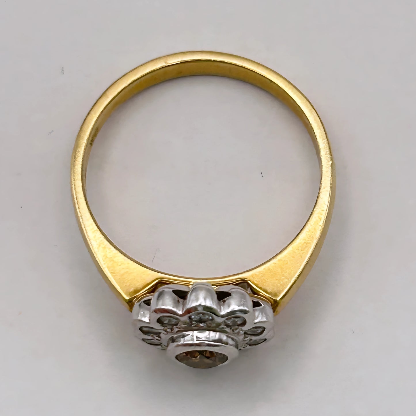 NZGD | 18ct Gold Champagne Bloom Diamond Ring Valuation $7,250