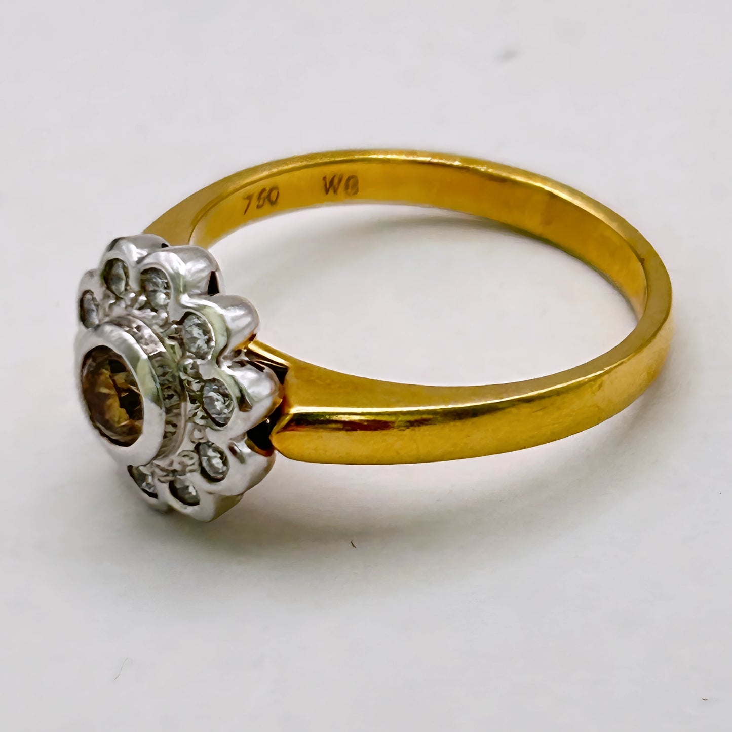 NZGD | 18ct Gold Champagne Bloom Diamond Ring Valuation $7,250