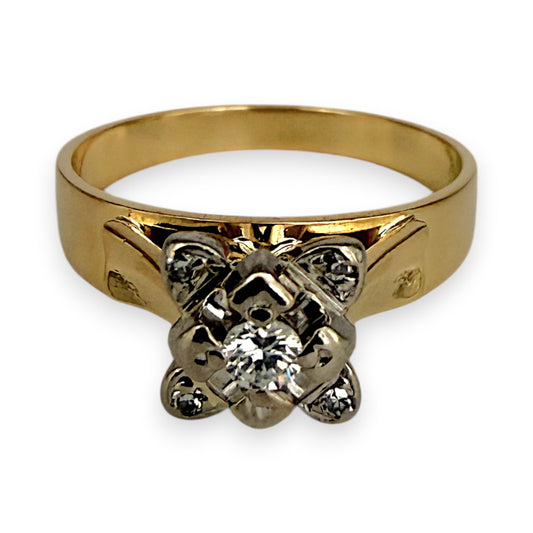 NZGD | 18ct Gold Crown of Petals Diamond Ring Size N