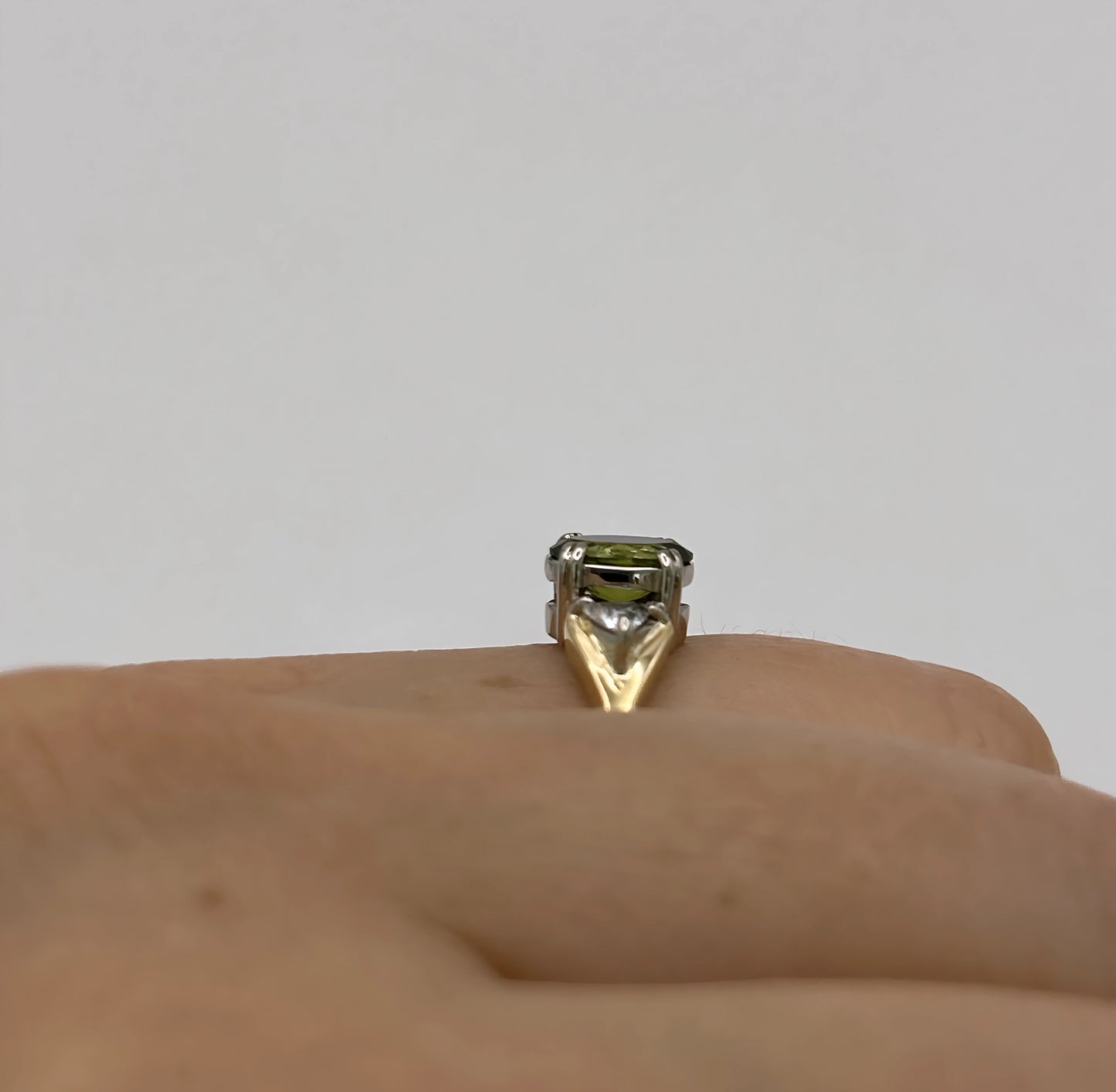 NZGD | 18ct Gold Verdant Crown Trilogy Ring Valuation $7,300
