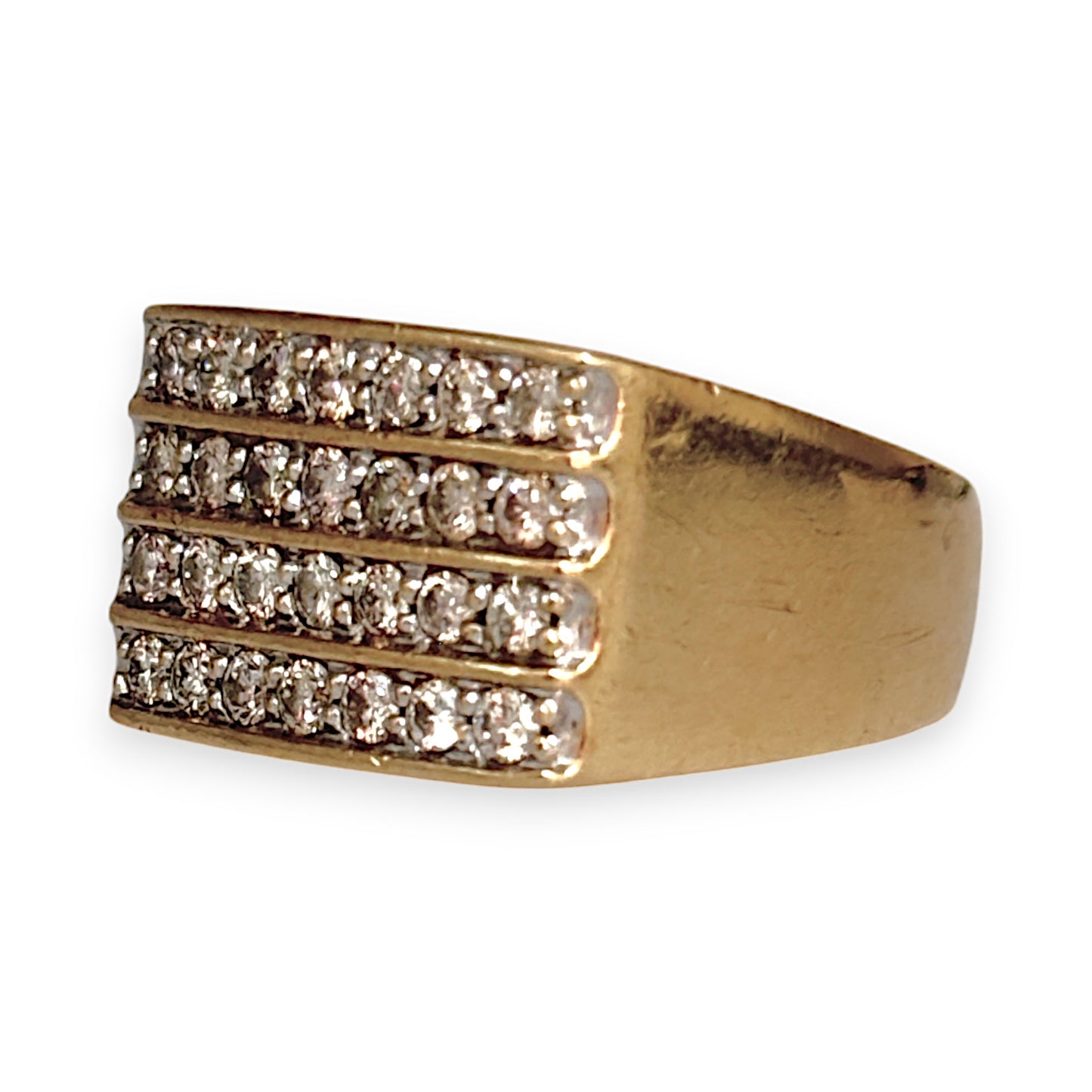 GOLD DEAL | 9ct Gold Hand Assembled Ring 28 Diamonds Valuation $8,600 Size V