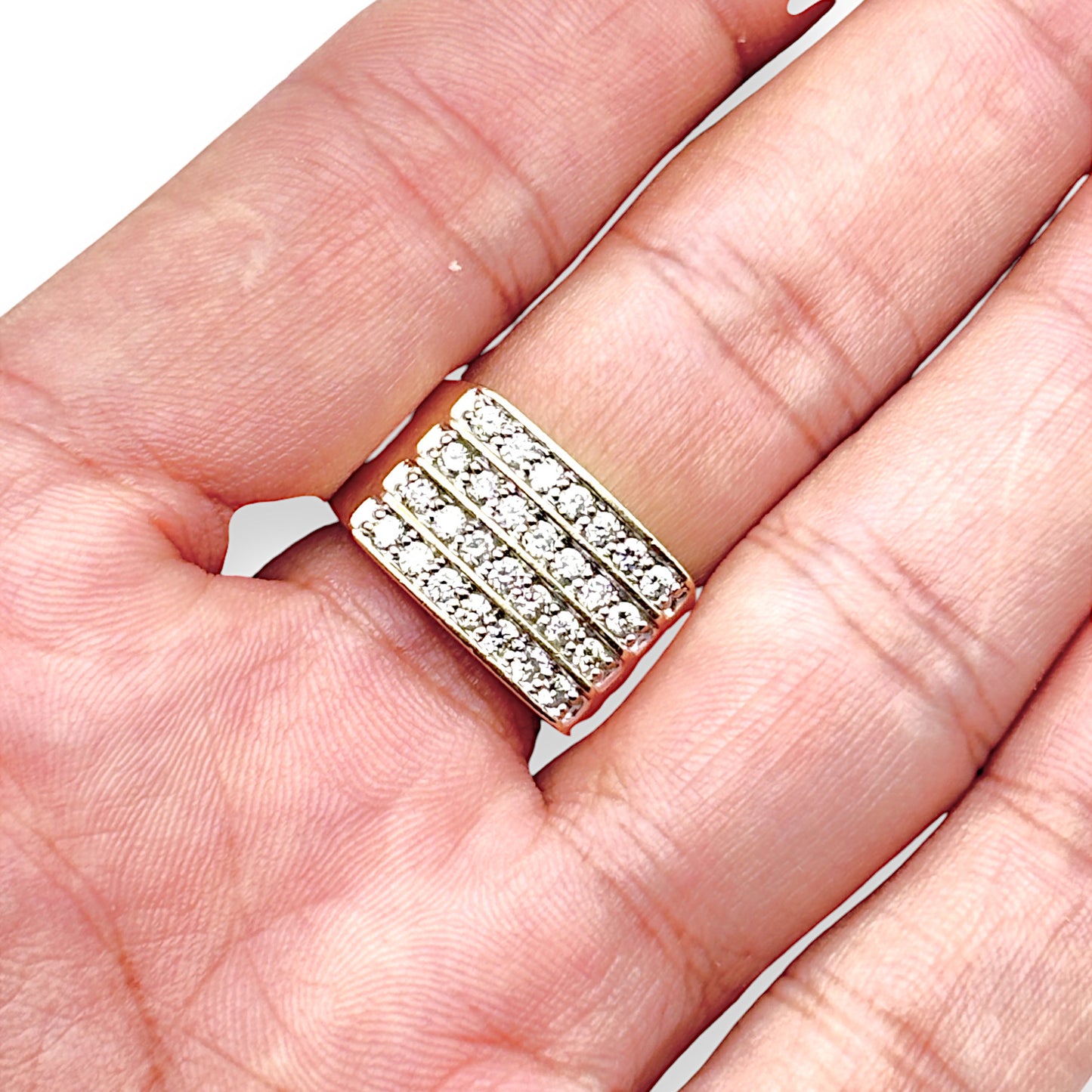 GOLD DEAL | 9ct Gold Hand Assembled Ring 28 Diamonds Valuation $8,600 Size V