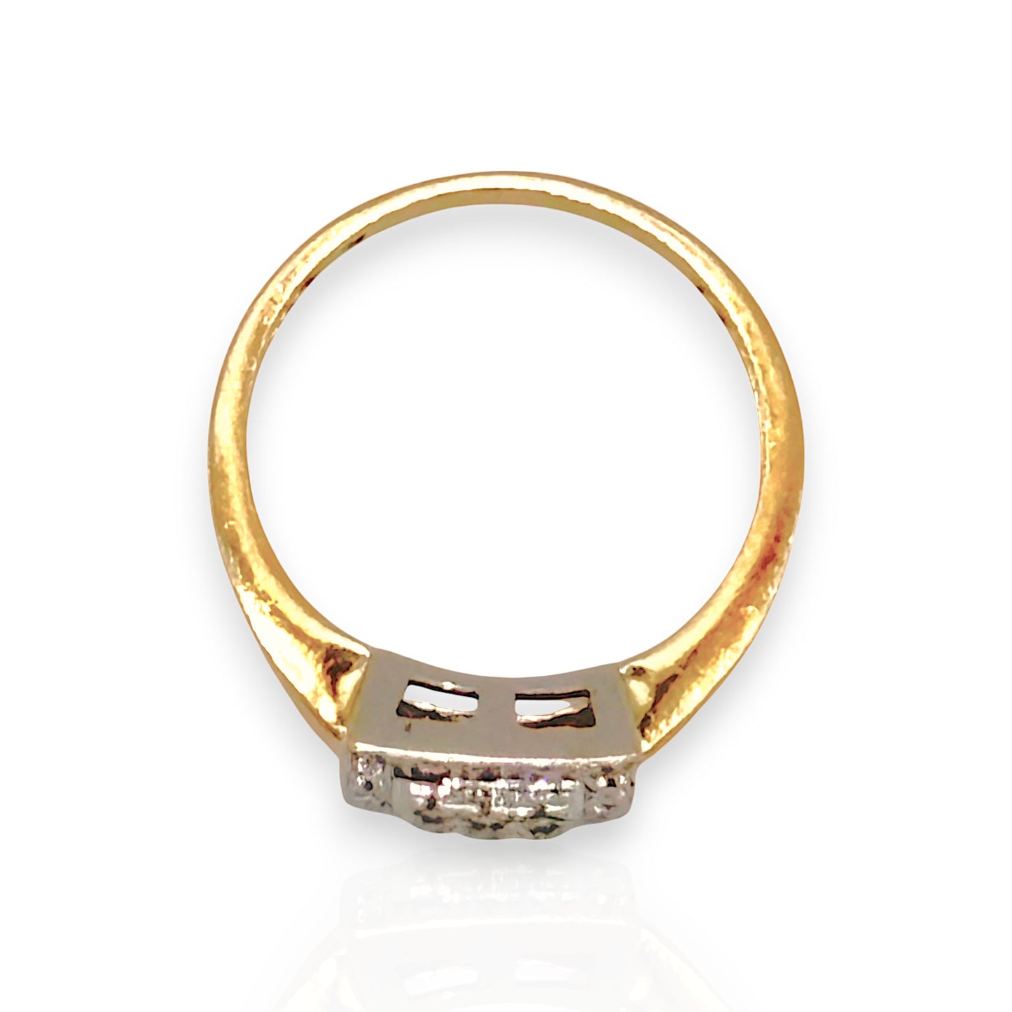 9ct Gold Round Brilliant Cuts Diamond Ring. Valuation $2,100.00. R # 316