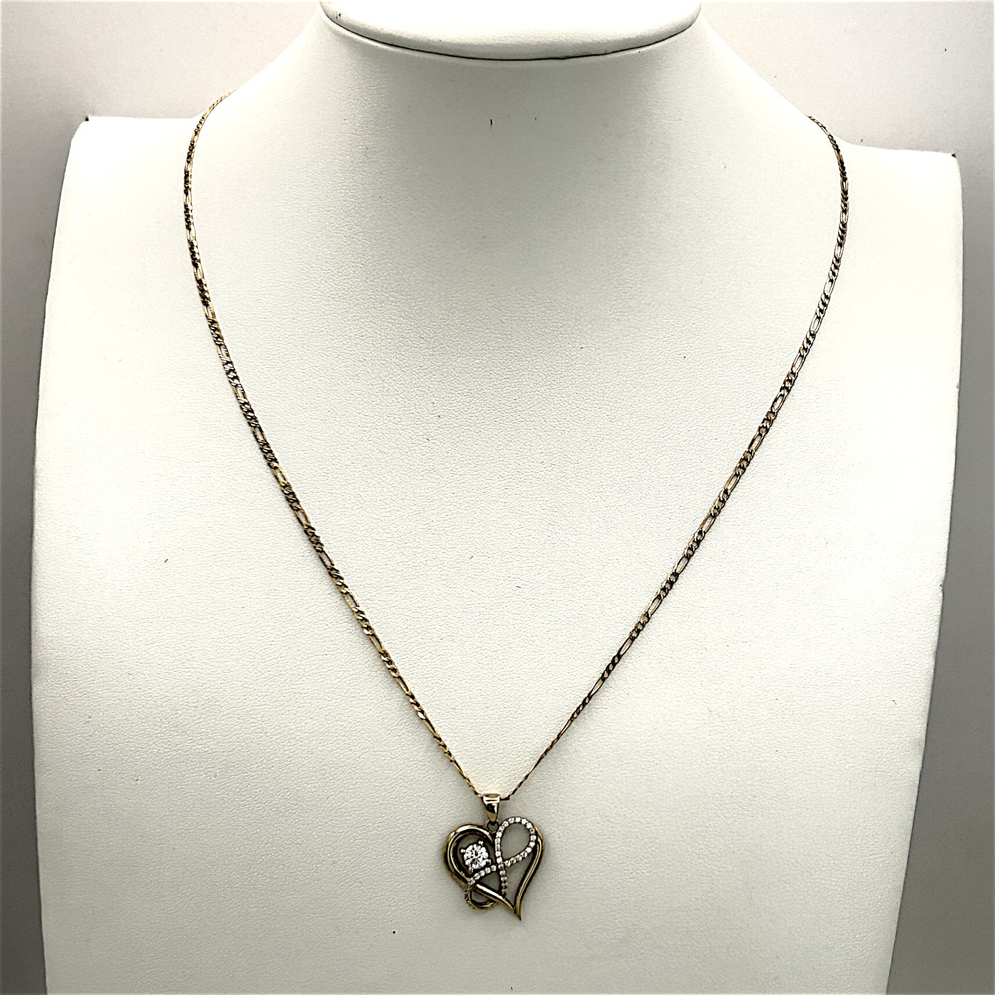 NZGD | 9ct Gold Lustre Heart Figaro Necklace 49cm