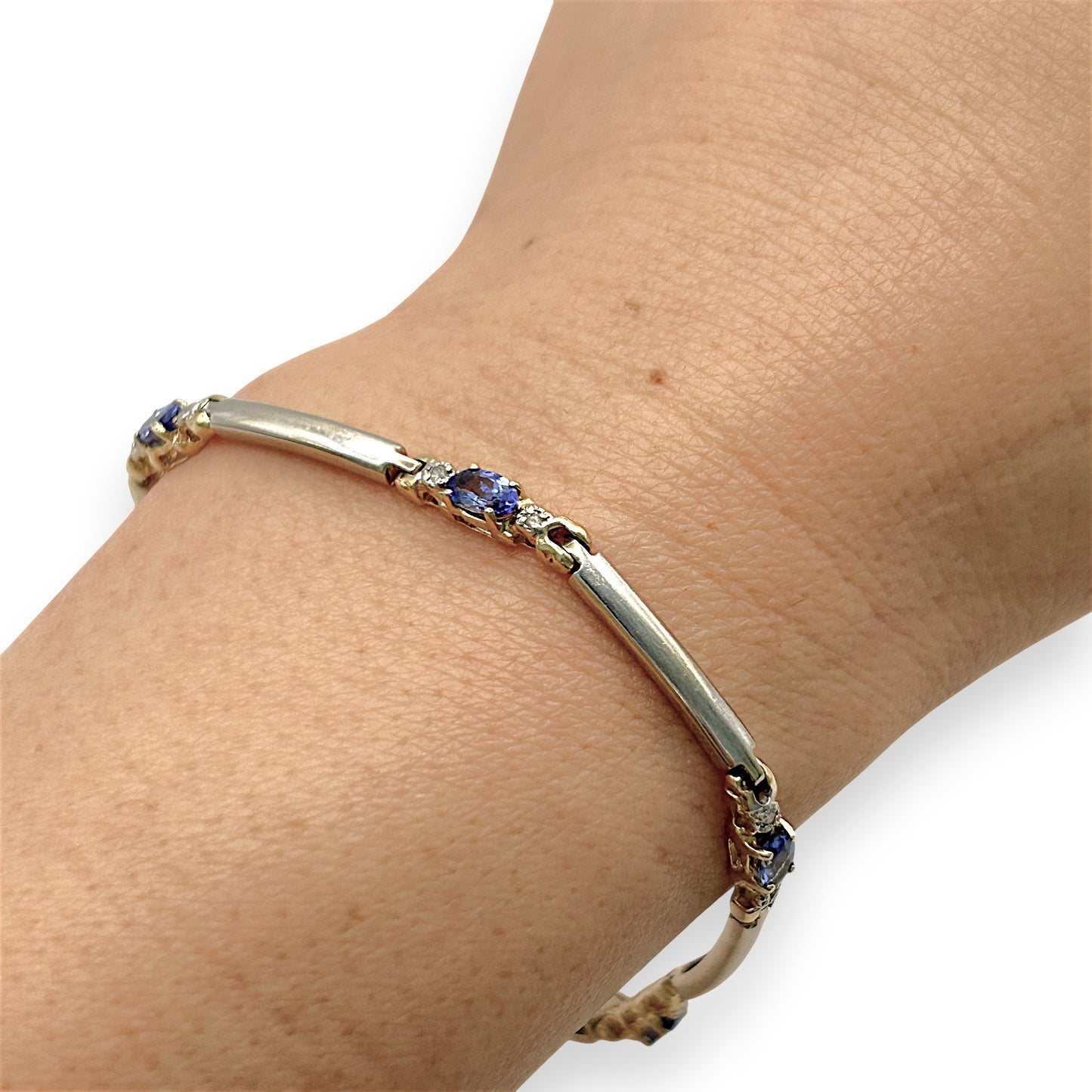 NZGD | 9ct Gold Vintage Aurora Tanzanite Line Bracelet Valuation $6,150
