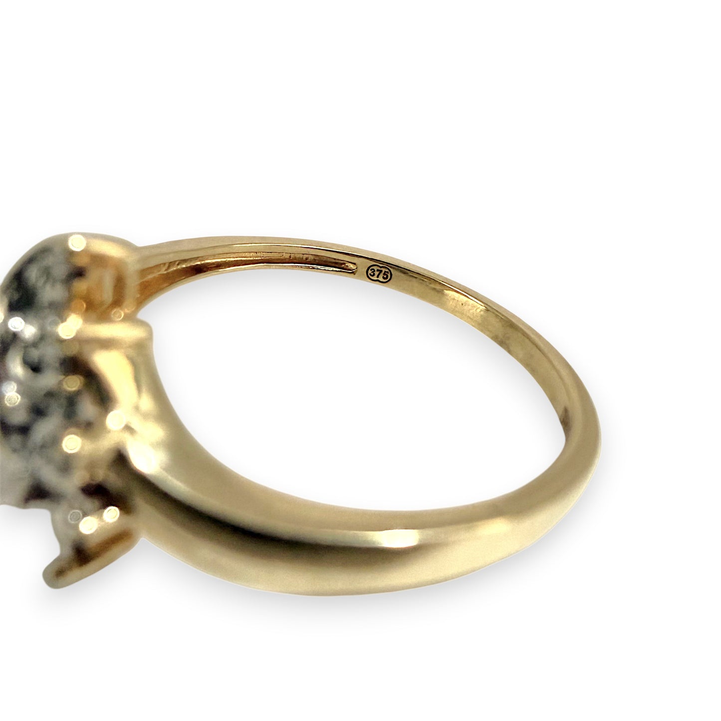 NZGD| 9ct Gold Golden Petal Diamond Ring Size P