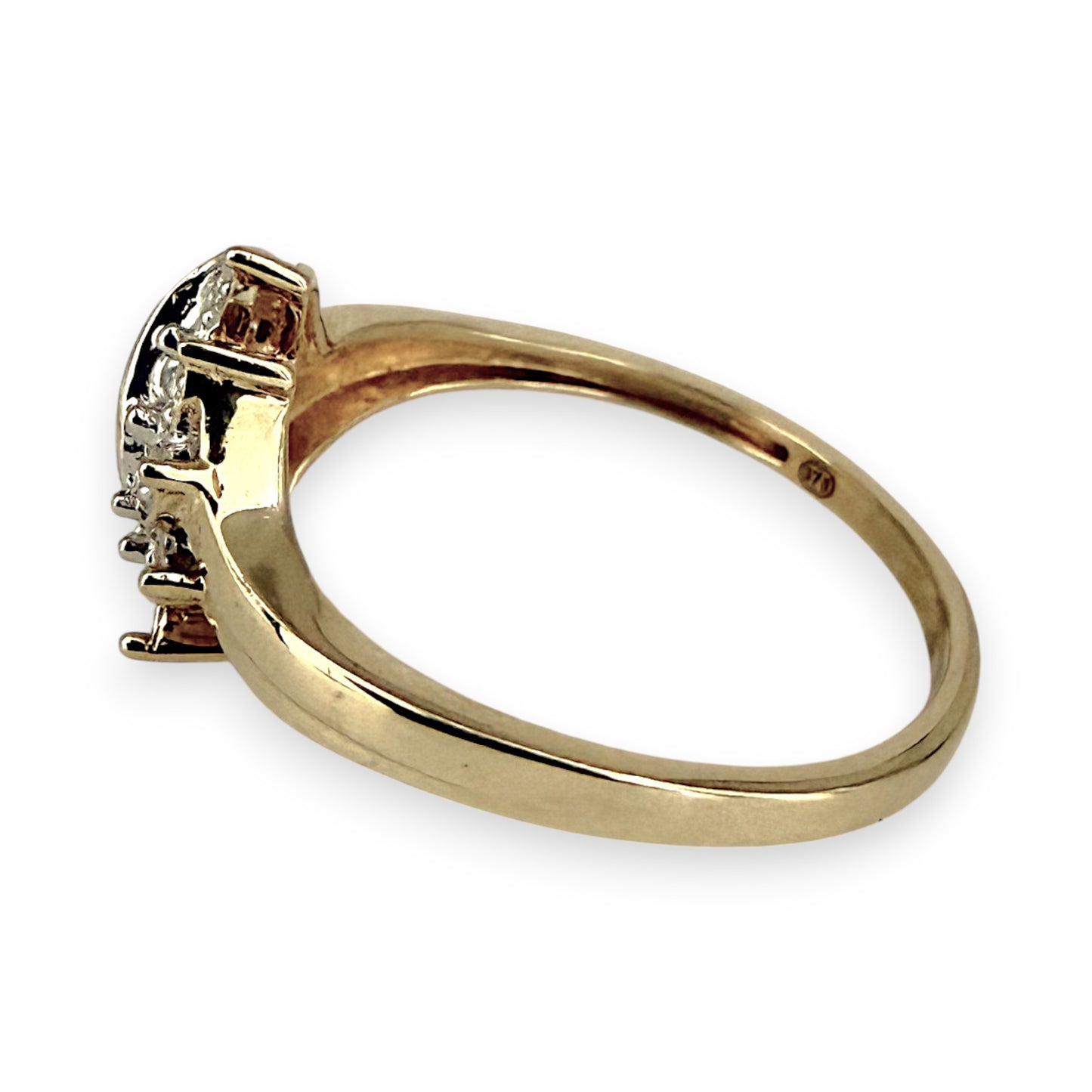 NZGD| 9ct Gold Golden Petal Diamond Ring Size P