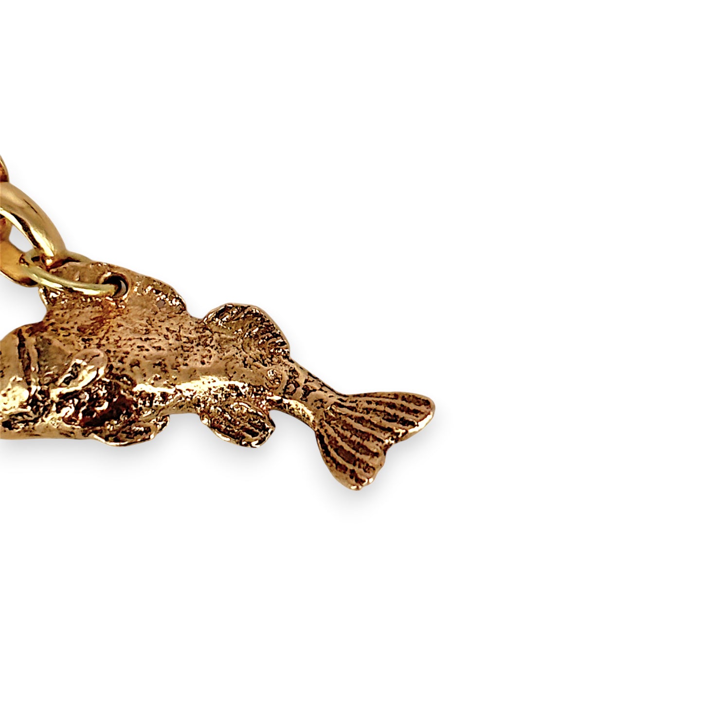 NZGD | MHJ 10ct Gold Vintage‑Style Bracelet with Heart Padlock & Fish Charm