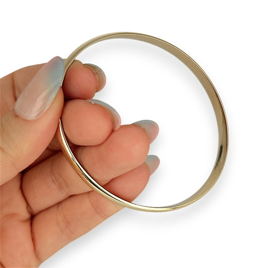 GOLD DEAL | 9kt Gold Refurbished Oval Prestige Bangle