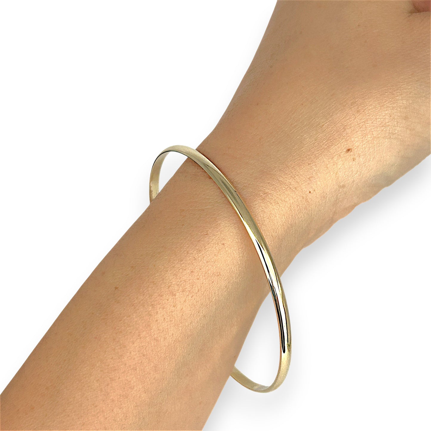 NZGD | 9ct Gold Pure Line Slim Bangle 65.1mm