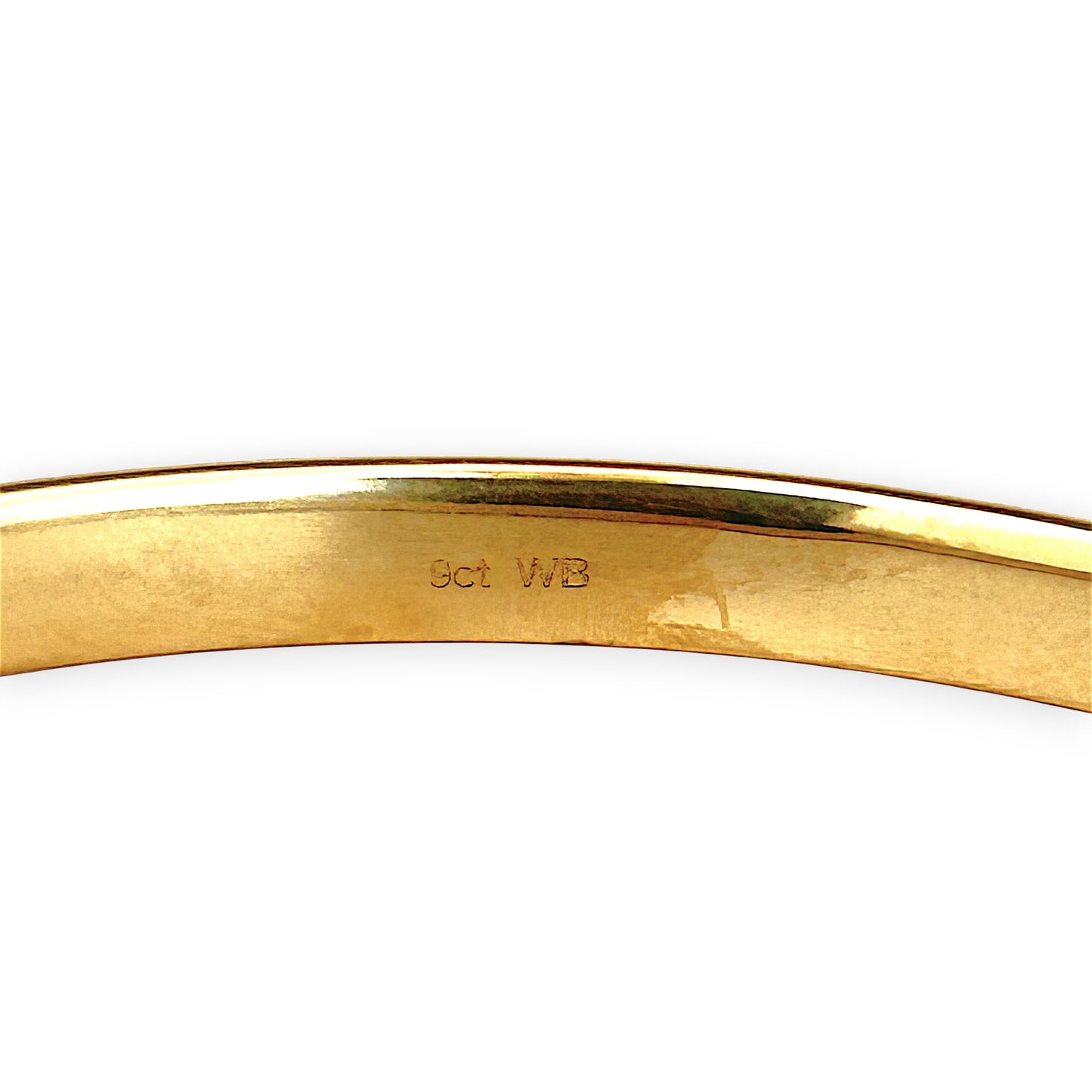 NZGD | 9ct Gold Refurbished Signature Oval Luxe Bangle 66.3mm x 56.9mm