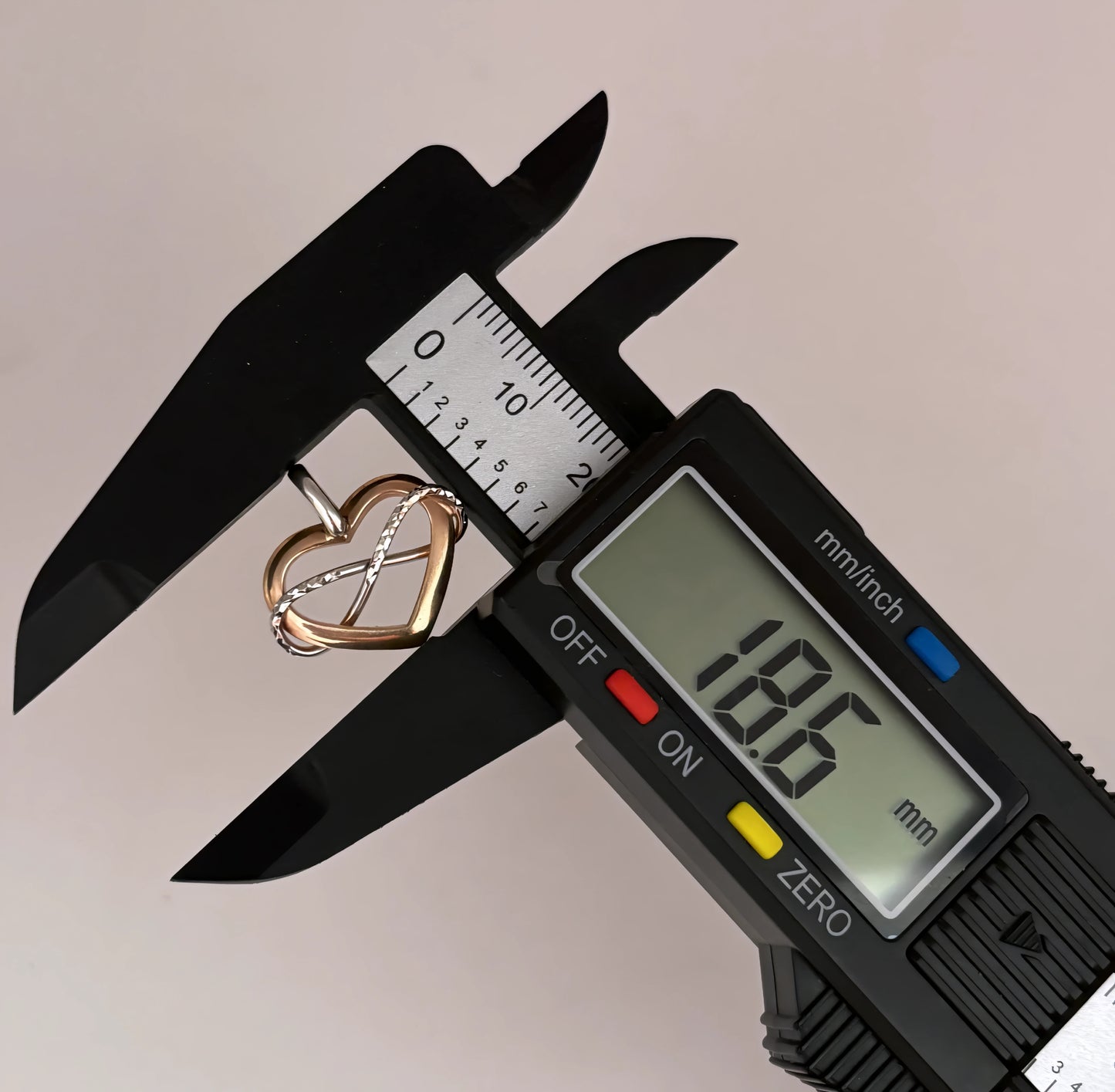 NZGD | 9ct Gold Eternal Heart Symphony Pendant