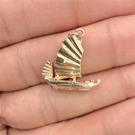BRAND NEW | 14ct Gold Golden Voyager Charm / Pendant